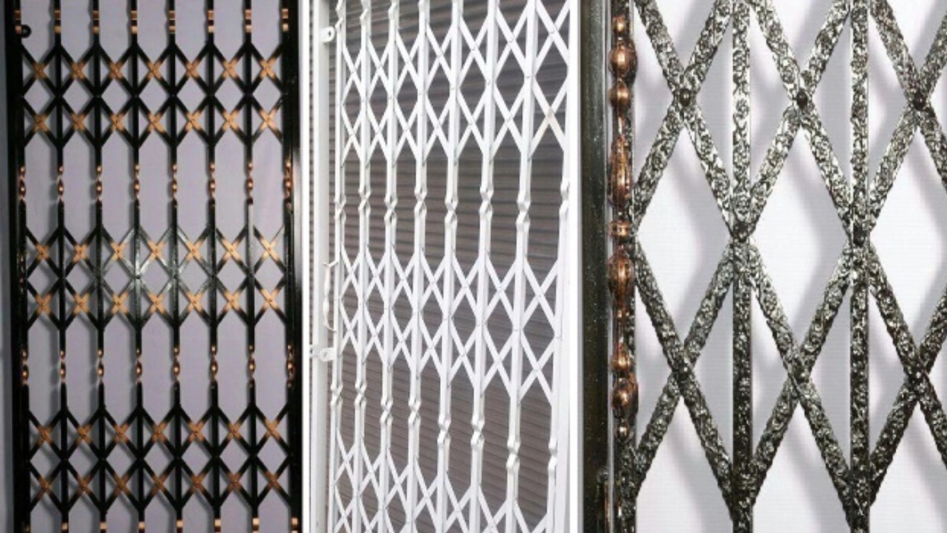 accordion door